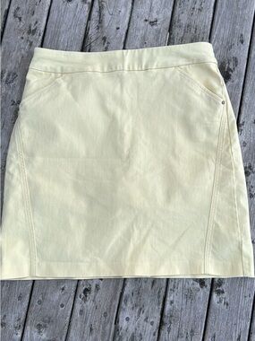 Northern Reflections Light Yellow Mini Skort
